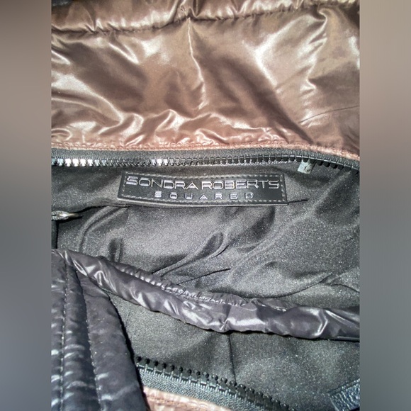 COPY - SONDRA ROBERTS SQUARED quilted nylon tote - Picture 6 of 6